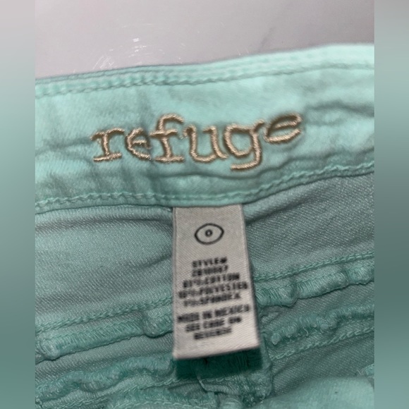 Refuge Baby Blue Shorts - Picture 4 of 4